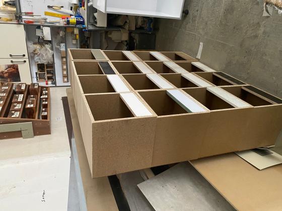 תאי הטלה לכל סוגי התרנגולות