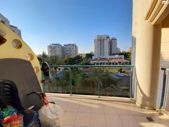 דקל 15 (נווה סביון)