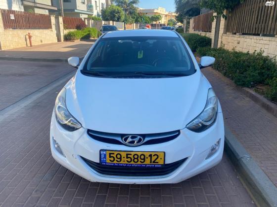 יונדאי i35 (2012)