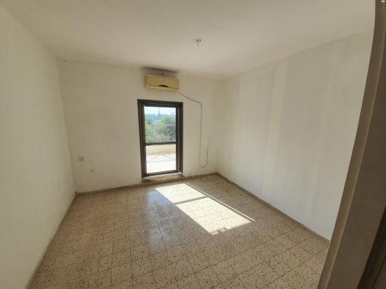 החלמונית 20 (קרית ראשון;קריית כרמים)