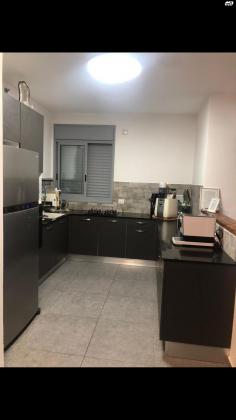 מאיר עמית 10 (בן ציון ורמת חן)