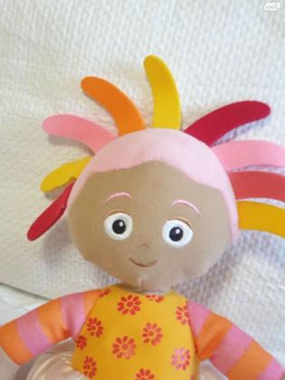 אופסי דייזי הגן הקסום בובה