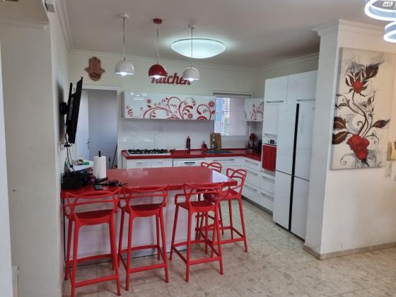 לוי אשכול 31 (נאות שקד)