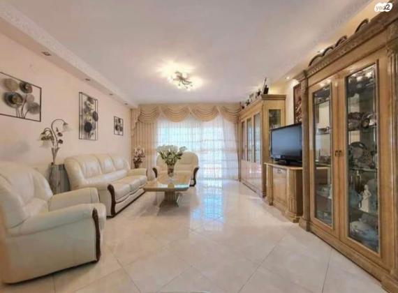 נתיב המזלות 11 (פסגת זאב צפון)