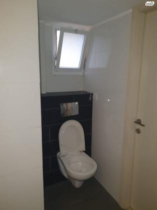 קדיש לוז 12 (לב העיר)