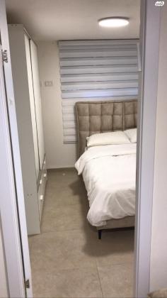 מדרגות זרובבל 9 (שמבור)