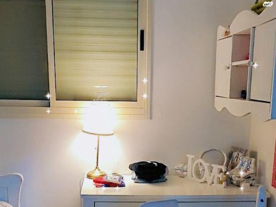 דובדבן 57 (רמות)