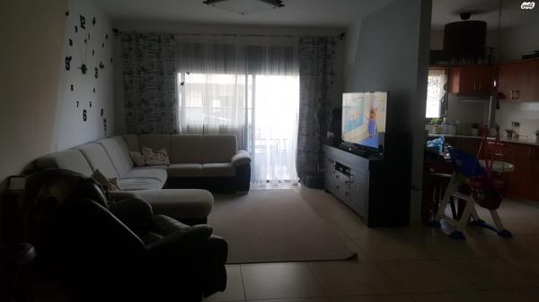 גלבוע 42 (מרכז העיר)