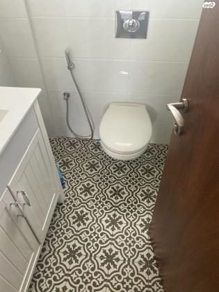 אהוד מנור 18 (עיר ימים)