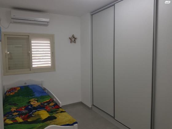 שדרות ירושלים 53 (קרית ים ב)