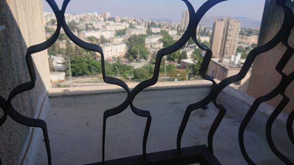 שדרות השושנים 27 (בן גוריון)