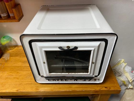 תנור לביא מפעםיפהיפה לעיצוב ואספנות