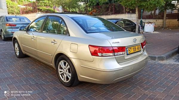 יונדאי סונטה (2009)