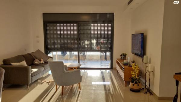 הרב זבולון גרז 1 (וייסגל)