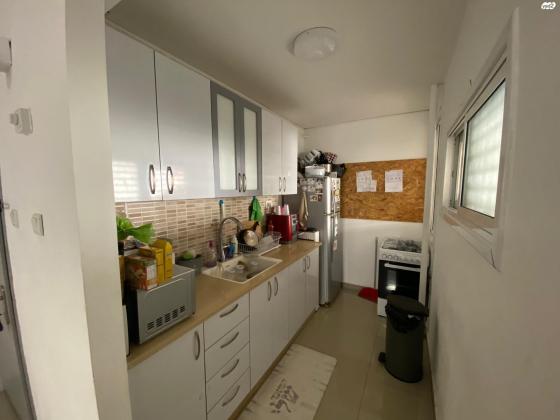 שדרות חיים וייצמן 81 (מרכז העיר)