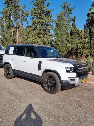 לנד רובר דיפנדר (2021)