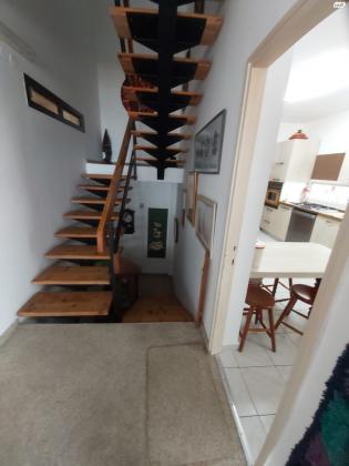 אלברט איינשטיין 111 (גבעת דאונס)