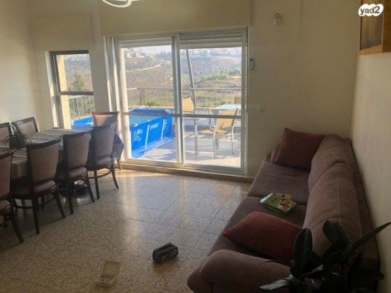 אבן שמואל 43 (רמות)