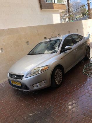 פורד מונדאו (2009)