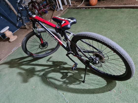 למכירה אופניים בהזדמנות