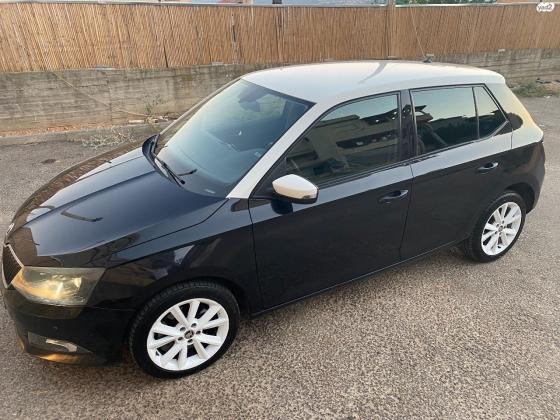 סקודה פאביה (2016)