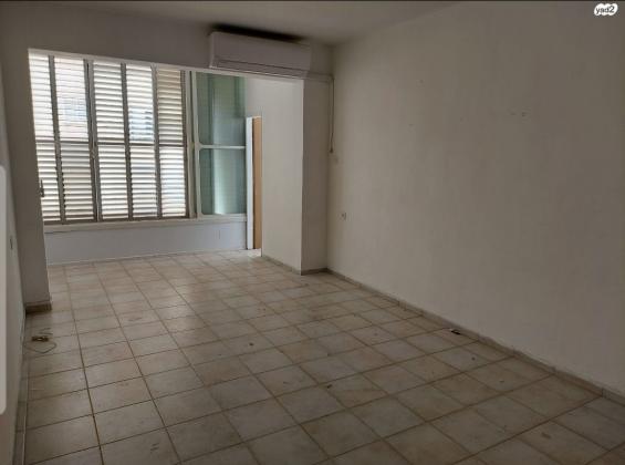 יהודה הלוי 10 (מרכז העיר צפון)