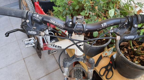 אופני הרים KHS שיכוך מלא,