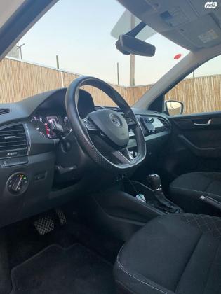 סקודה פאביה (2016)