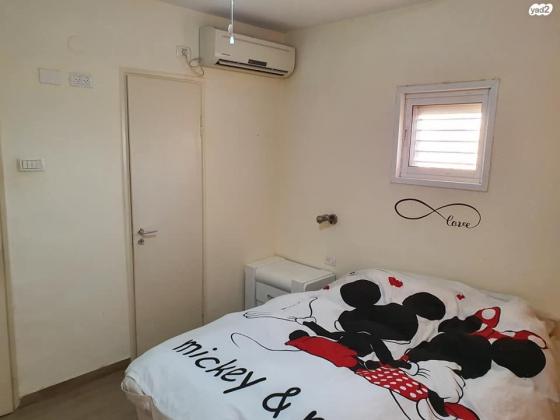 שמעוני 9 (מרכז אזרחי)