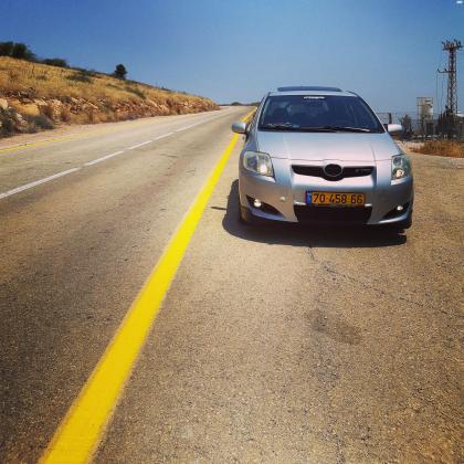 טויוטה אוריס (2008)