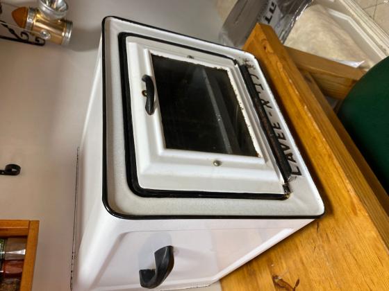 תנור לביא מפעםיפהיפה לעיצוב ואספנות