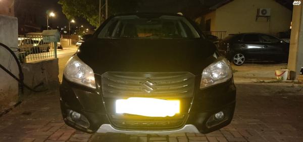 סוזוקי SX4 קרוסאובר (2014)