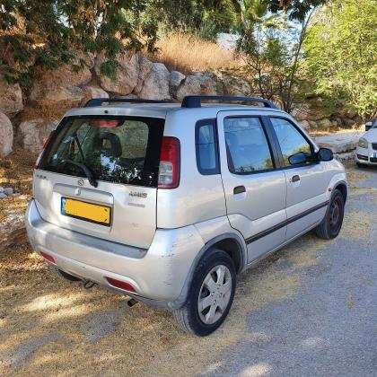 סוזוקי איגניס (2005)