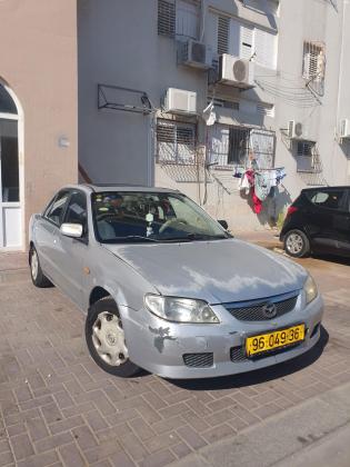 מאזדה 323 לאנטיס (2002)