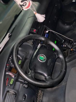 סקודה סופרב (עד 2019) (2005)