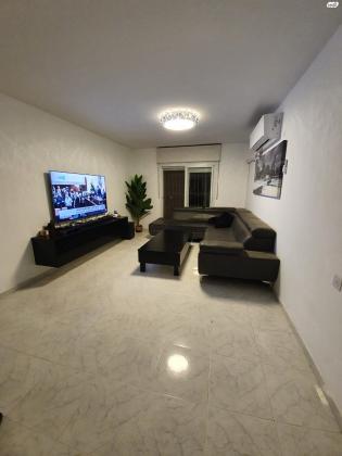 דב סדן 32 (פסגת זאב מזרח)