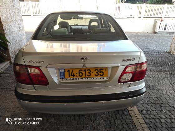 ניסאן אלמרה (2002)