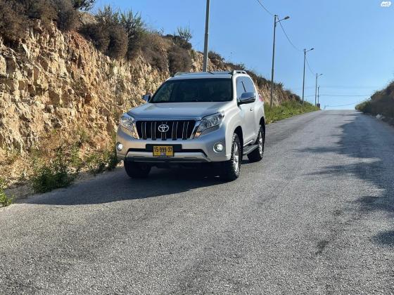 טויוטה לנד קרוזר קצר (2016)