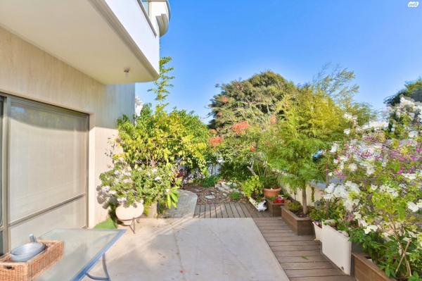 המצביאים 6 (גני צהלה)