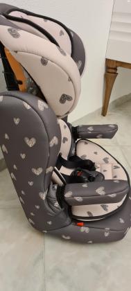 מושב בטיחות לרכב של שילב