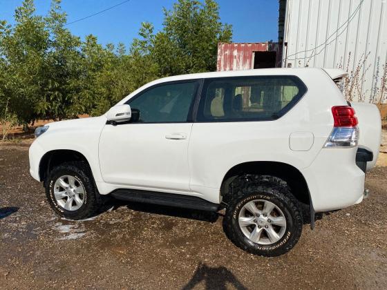 טויוטה לנד קרוזר קצר (2013)