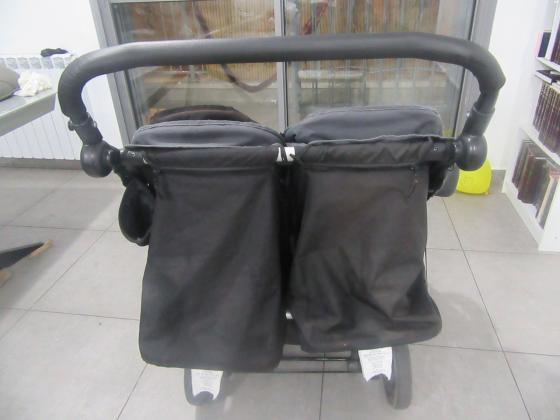 עגלת תאומים mountain buggy במצב