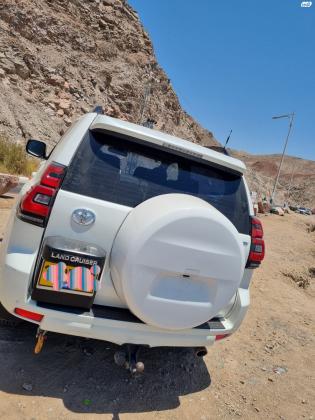 טויוטה לנד קרוזר קצר (2016)