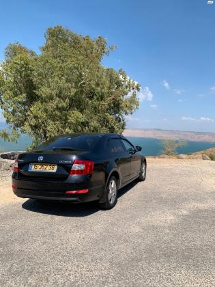 סקודה אוקטביה (2016)