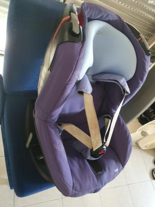 כסא בטיחות מקסי קוזי טוביממשקל