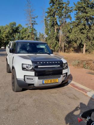 לנד רובר דיפנדר (2021)