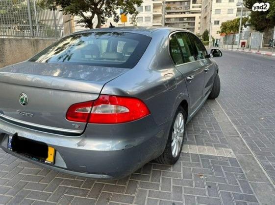 סקודה סופרב (עד 2019) (2010)