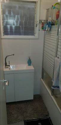 הנוטר 8 (אבני חן)