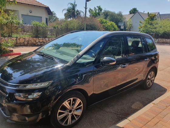 סיטרואן C4 פיקאסו (2015)