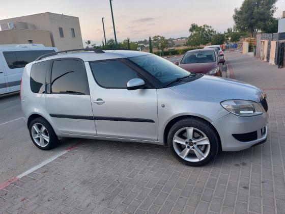 סקודה רומסטר (2010)